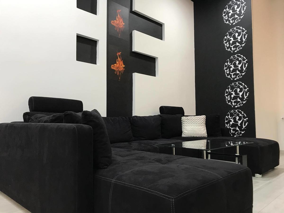 דברצן Manyi Apartman מראה חיצוני תמונה
